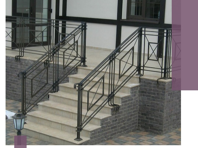 Перила для крыльца в Петропавловске-Камчатском — монтаж, изготовление и установка