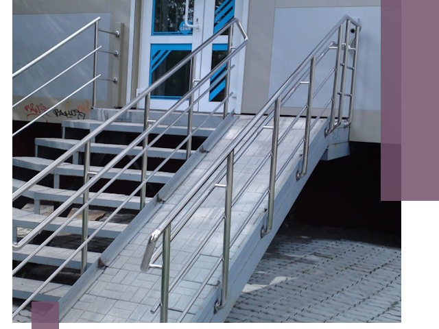 Пандус на крыльцо под ключ в Петропавловске-Камчатском: монтаж и изготовление