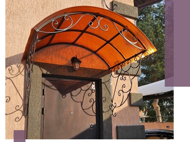 Демонтаж козырьков в Петропавловске-Камчатском быстро и безопасно