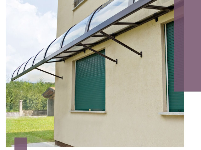 Козырьки над окнами в Петропавловске-Камчатском — изготовление и монтаж по выгоде