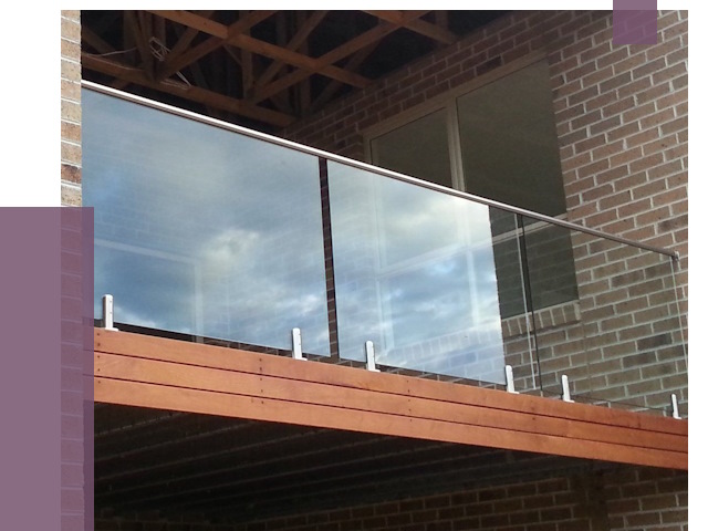 Стеклянные парапеты на крыше и террасе в Петропавловске-Камчатском от 11656 руб. | ПРОЛЁТ-Птк