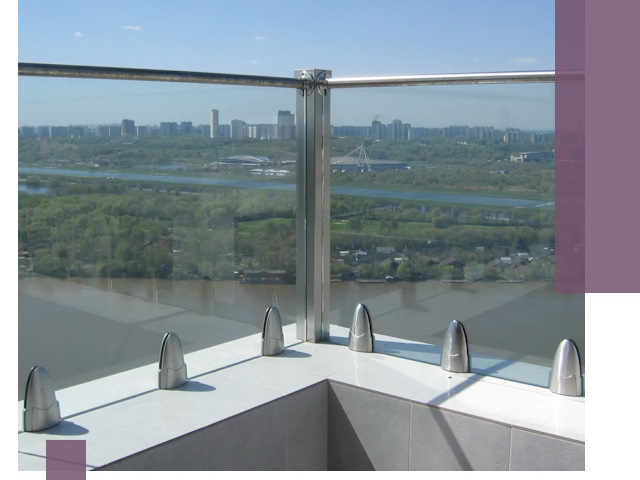 Стеклянные парапеты премиум класса в Петропавловске-Камчатском для домов и бизнесов