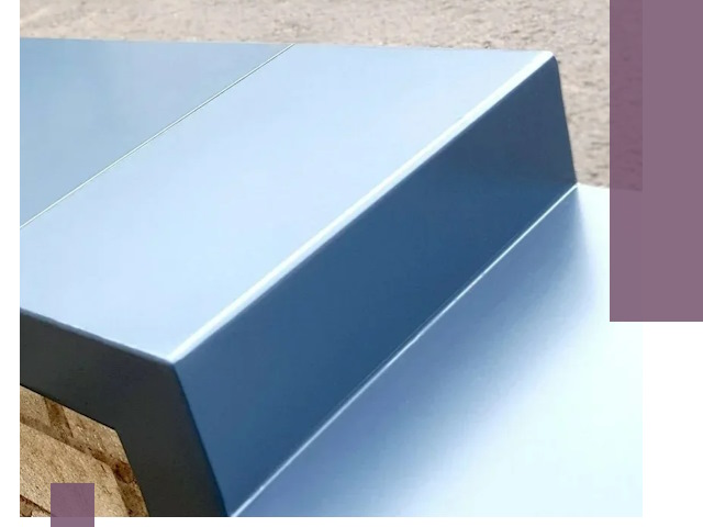 Крышки на парапет в Петропавловске-Камчатском: изготовление и монтаж под ключ